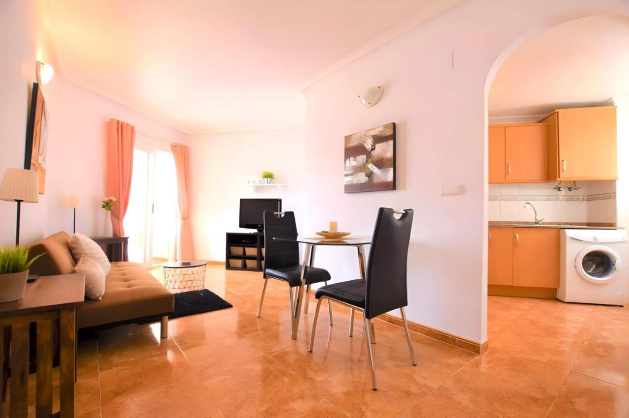Top Floor Torrevieja Center Apartment Екстер'єр фото